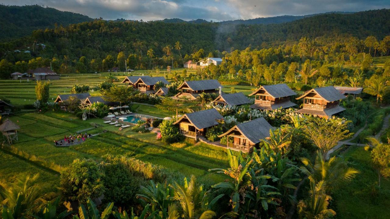 Sanak Retreat Bali Hotel Munduk  Exterior photo